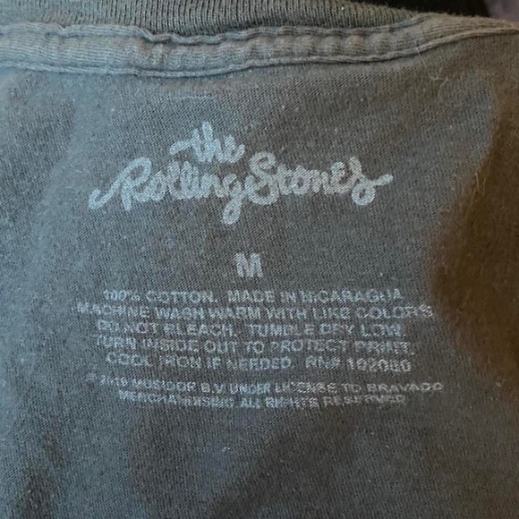 ROLLING STONES T SHIRT 👅 - Picture 3 of 3